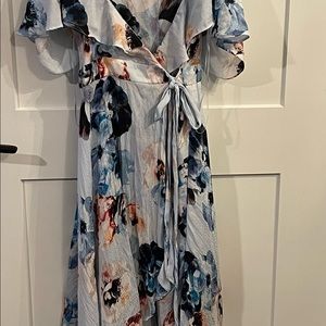 Jennifer Lopez made in the Philippines size M